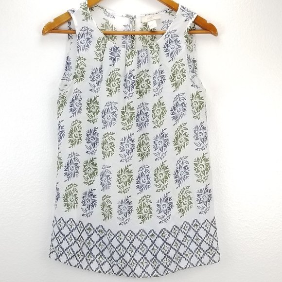 LOFT Tops - Loft Floral Pleats Spring  Blouse